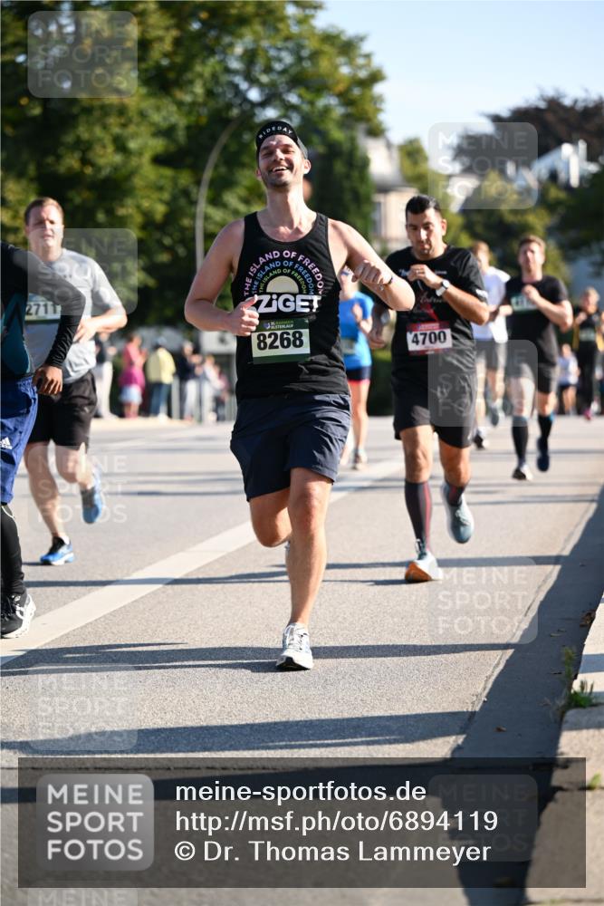 01.09.2024 - BARMER Alsterlauf Dr. Thomas Lammeyer http://msf.ph/oto/6894119 01.09.2024 09:29:34 Laufen 8268, 4700 meine-sportfotos.de