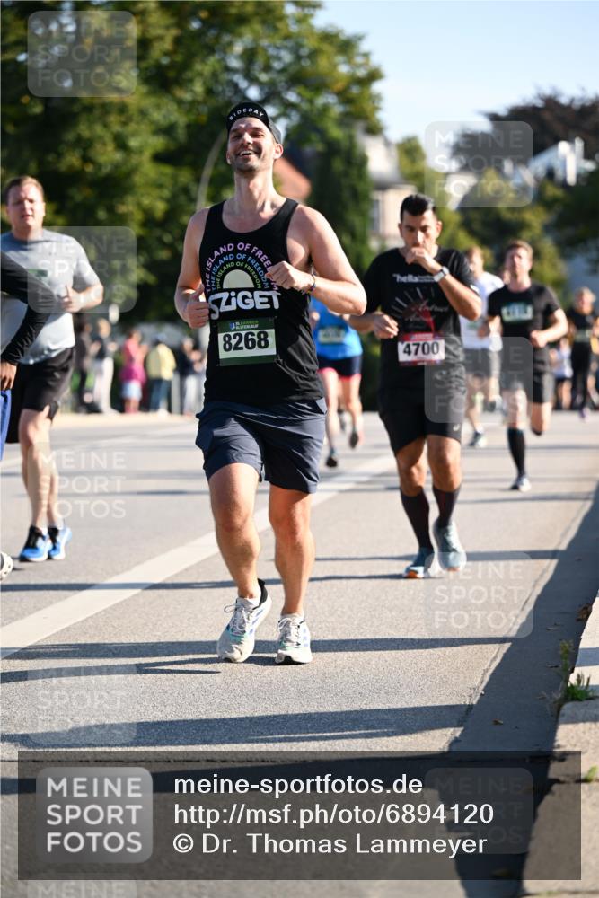 01.09.2024 - BARMER Alsterlauf Dr. Thomas Lammeyer http://msf.ph/oto/6894120 01.09.2024 09:29:34 Laufen 8268, 4700 meine-sportfotos.de