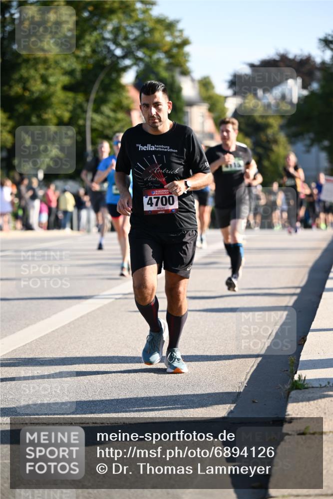 01.09.2024 - BARMER Alsterlauf Dr. Thomas Lammeyer http://msf.ph/oto/6894126 01.09.2024 09:29:35 Laufen 135, 4700 meine-sportfotos.de