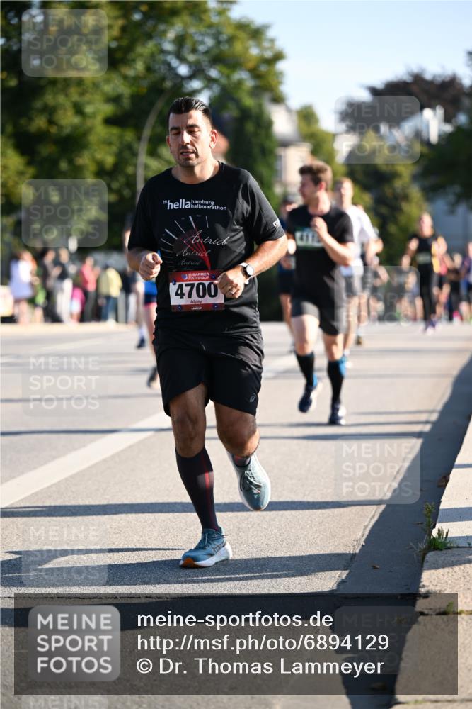 01.09.2024 - BARMER Alsterlauf Dr. Thomas Lammeyer http://msf.ph/oto/6894129 01.09.2024 09:29:35 Laufen 135, 4700 meine-sportfotos.de