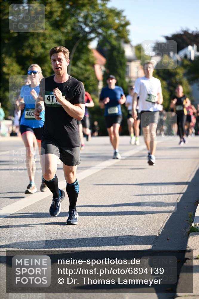 01.09.2024 - BARMER Alsterlauf Dr. Thomas Lammeyer http://msf.ph/oto/6894139 01.09.2024 09:29:37 Laufen 403, 41 meine-sportfotos.de