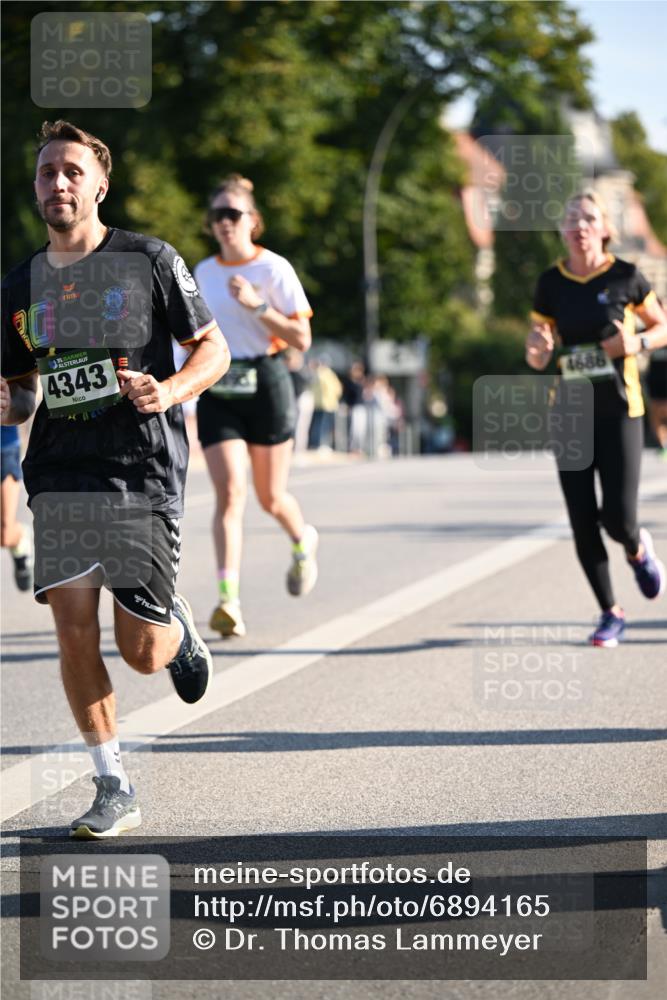 01.09.2024 - BARMER Alsterlauf Dr. Thomas Lammeyer http://msf.ph/oto/6894165 01.09.2024 09:29:41 Laufen 135, 4343, 4686 meine-sportfotos.de
