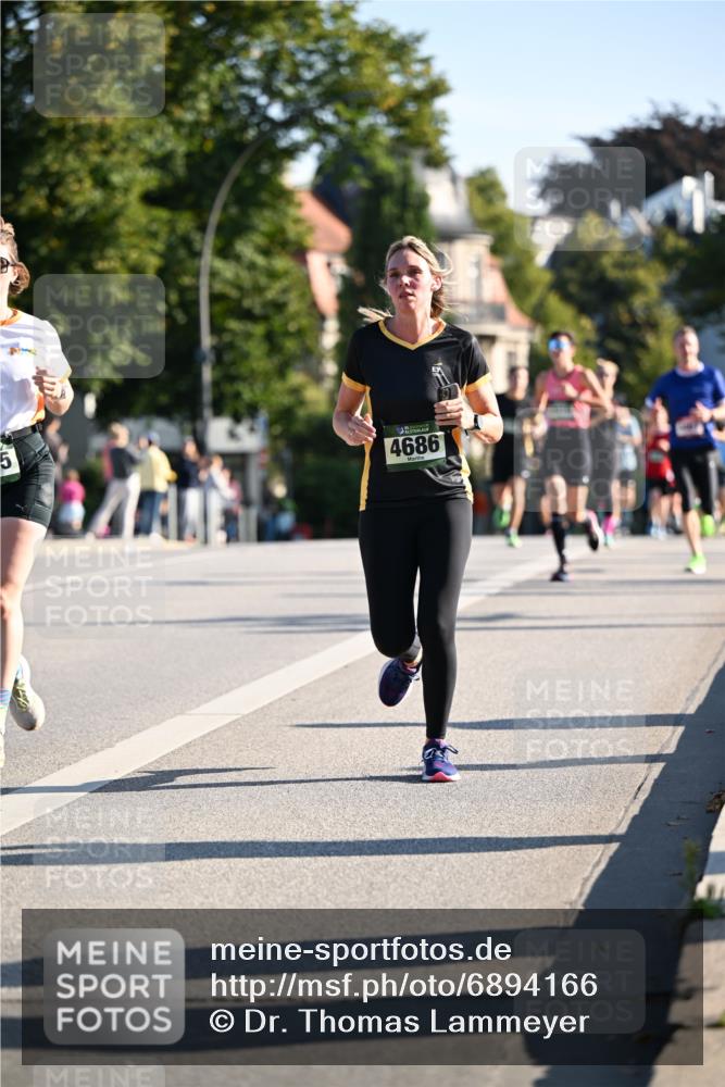 01.09.2024 - BARMER Alsterlauf Dr. Thomas Lammeyer http://msf.ph/oto/6894166 01.09.2024 09:29:42 Laufen 5, 4686 meine-sportfotos.de