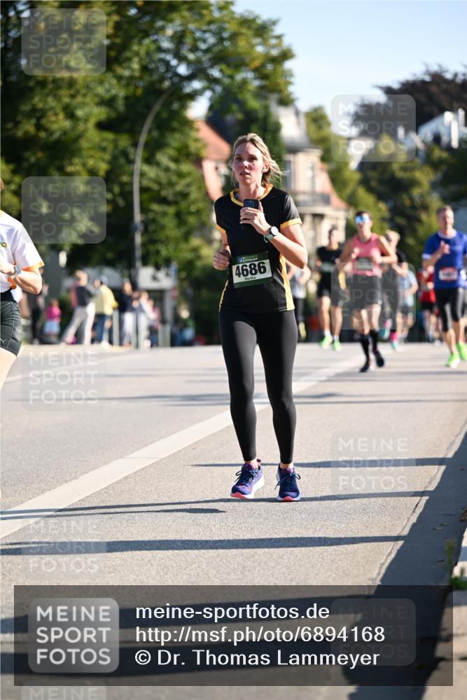 01.09.2024 - BARMER Alsterlauf Dr. Thomas Lammeyer http://msf.ph/oto/6894168 01.09.2024 09:29:42 Laufen 4686 meine-sportfotos.de