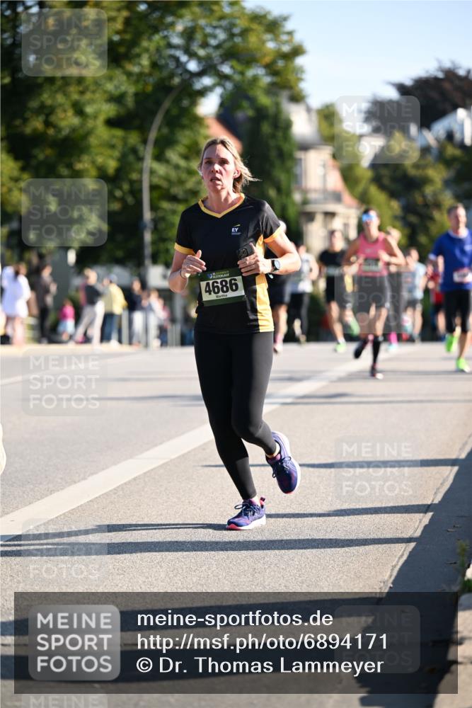 01.09.2024 - BARMER Alsterlauf Dr. Thomas Lammeyer http://msf.ph/oto/6894171 01.09.2024 09:29:42 Laufen 4686 meine-sportfotos.de