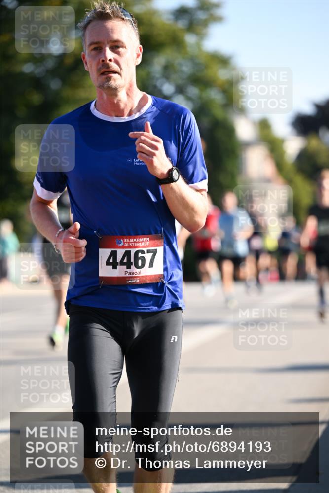 01.09.2024 - BARMER Alsterlauf Dr. Thomas Lammeyer http://msf.ph/oto/6894193 01.09.2024 09:29:48 Laufen 10, 35, 4467 meine-sportfotos.de