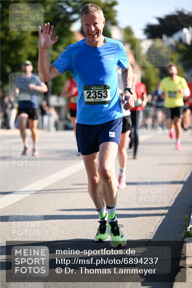 01.09.2024 - BARMER Alsterlauf Dr. Thomas Lammeyer http://msf.ph/oto/6894237 01.09.2024 09:29:54 Laufen 35, 2353 meine-sportfotos.de