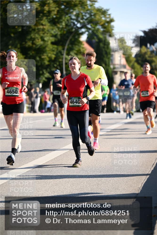 01.09.2024 - BARMER Alsterlauf Dr. Thomas Lammeyer http://msf.ph/oto/6894251 01.09.2024 09:29:57 Laufen 4650, 464 meine-sportfotos.de