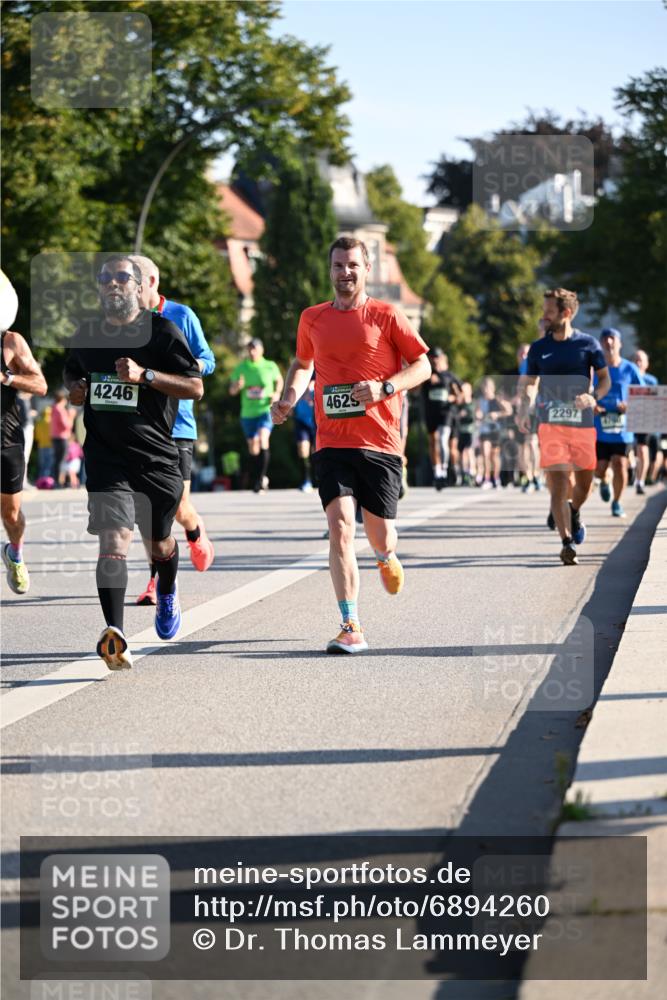 01.09.2024 - BARMER Alsterlauf Dr. Thomas Lammeyer http://msf.ph/oto/6894260 01.09.2024 09:29:58 Laufen 4246, 4629, 2297 meine-sportfotos.de