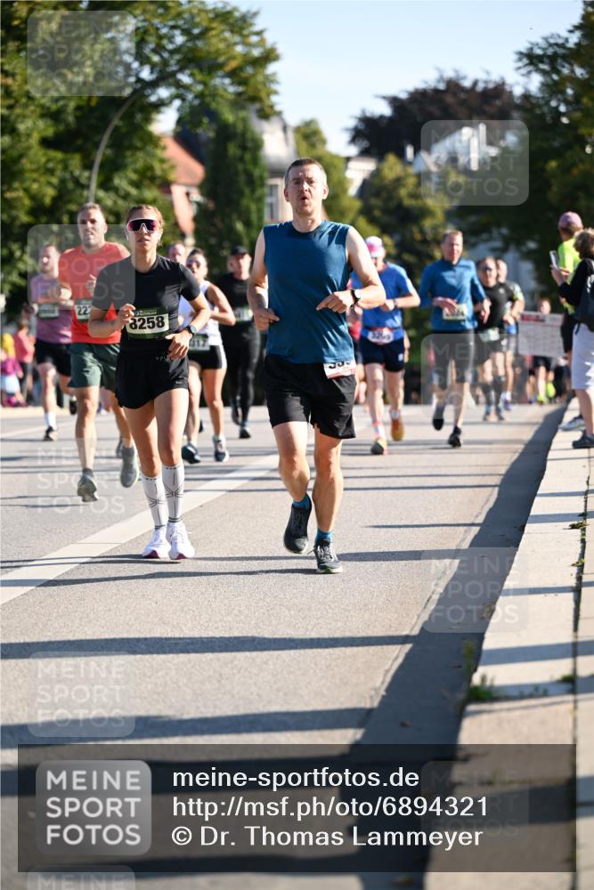 01.09.2024 - BARMER Alsterlauf Dr. Thomas Lammeyer http://msf.ph/oto/6894321 01.09.2024 09:30:08 Laufen 22, 8258, 617 meine-sportfotos.de