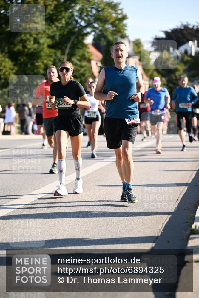 01.09.2024 - BARMER Alsterlauf Dr. Thomas Lammeyer http://msf.ph/oto/6894325 01.09.2024 09:30:09 Laufen 823 meine-sportfotos.de