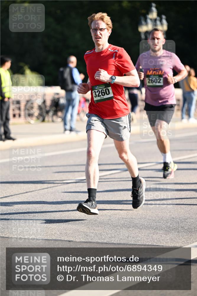 01.09.2024 - BARMER Alsterlauf Dr. Thomas Lammeyer http://msf.ph/oto/6894349 01.09.2024 09:30:12 Laufen 3260, 2602 meine-sportfotos.de
