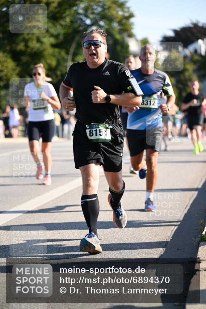 01.09.2024 - BARMER Alsterlauf Dr. Thomas Lammeyer http://msf.ph/oto/6894370 01.09.2024 09:30:16 Laufen 1, 35, 815, 8312 meine-sportfotos.de