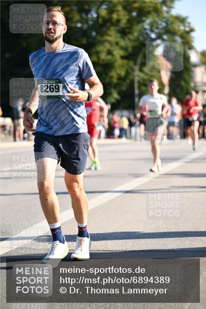 01.09.2024 - BARMER Alsterlauf Dr. Thomas Lammeyer http://msf.ph/oto/6894389 01.09.2024 09:30:19 Laufen 35, 8269 meine-sportfotos.de