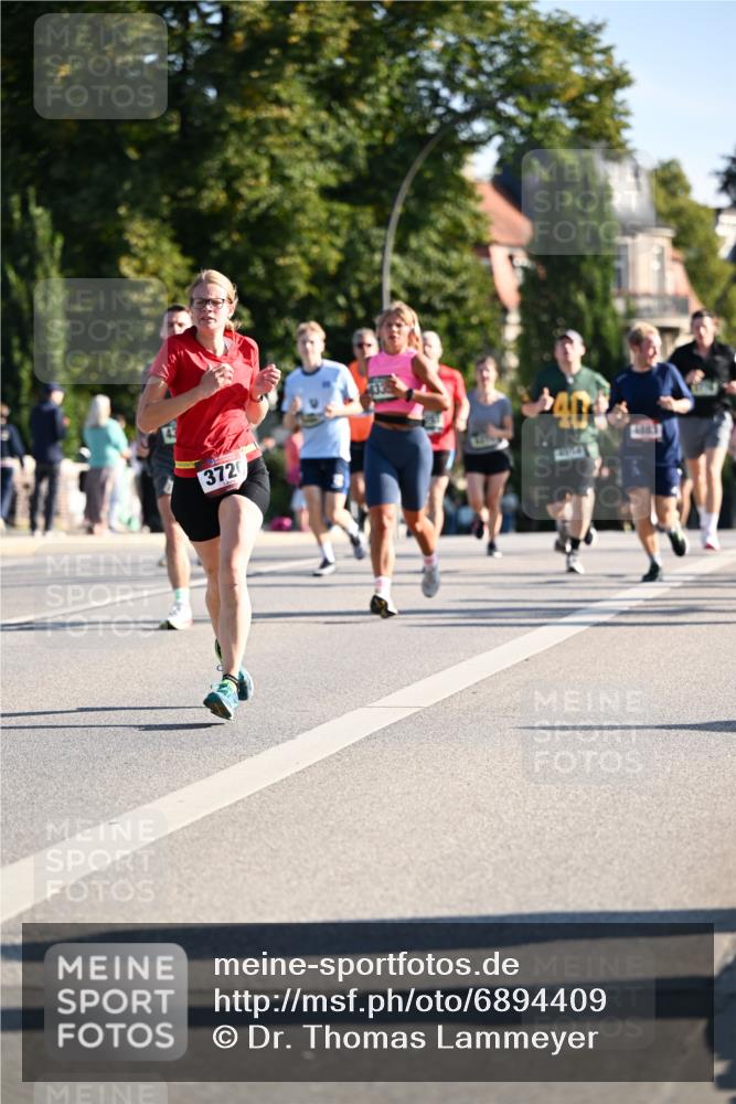 01.09.2024 - BARMER Alsterlauf Dr. Thomas Lammeyer http://msf.ph/oto/6894409 01.09.2024 09:30:22 Laufen 3720 meine-sportfotos.de