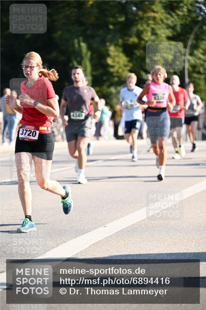 01.09.2024 - BARMER Alsterlauf Dr. Thomas Lammeyer http://msf.ph/oto/6894416 01.09.2024 09:30:23 Laufen 3720, 4349, 8335 meine-sportfotos.de