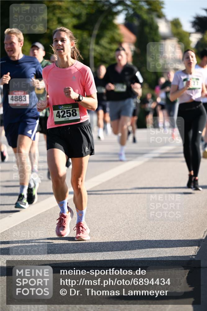 01.09.2024 - BARMER Alsterlauf Dr. Thomas Lammeyer http://msf.ph/oto/6894434 01.09.2024 09:30:26 Laufen 4883, 5, 4258 meine-sportfotos.de