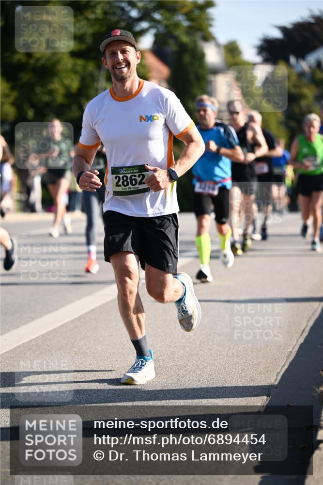 01.09.2024 - BARMER Alsterlauf Dr. Thomas Lammeyer http://msf.ph/oto/6894454 01.09.2024 09:30:29 Laufen 35, 2862 meine-sportfotos.de