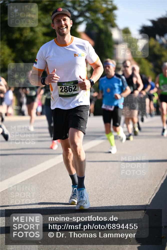 01.09.2024 - BARMER Alsterlauf Dr. Thomas Lammeyer http://msf.ph/oto/6894455 01.09.2024 09:30:29 Laufen 35, 2862 meine-sportfotos.de