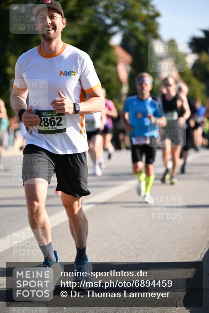 01.09.2024 - BARMER Alsterlauf Dr. Thomas Lammeyer http://msf.ph/oto/6894459 01.09.2024 09:30:29 Laufen 35, 2862 meine-sportfotos.de
