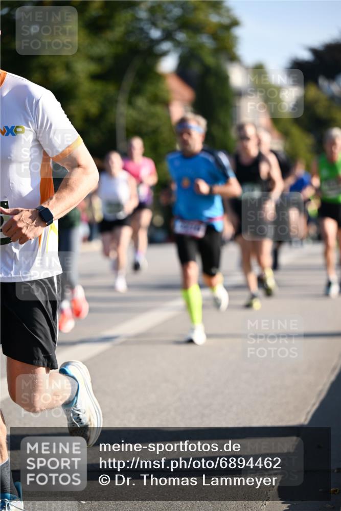 01.09.2024 - BARMER Alsterlauf Dr. Thomas Lammeyer http://msf.ph/oto/6894462 01.09.2024 09:30:30 Laufen  meine-sportfotos.de