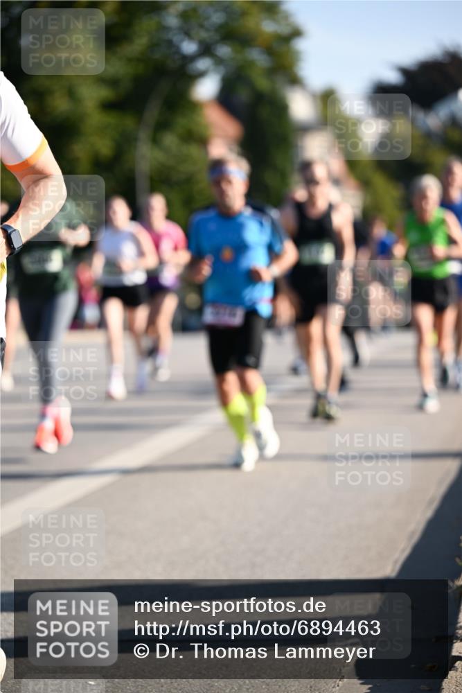 01.09.2024 - BARMER Alsterlauf Dr. Thomas Lammeyer http://msf.ph/oto/6894463 01.09.2024 09:30:30 Laufen  meine-sportfotos.de