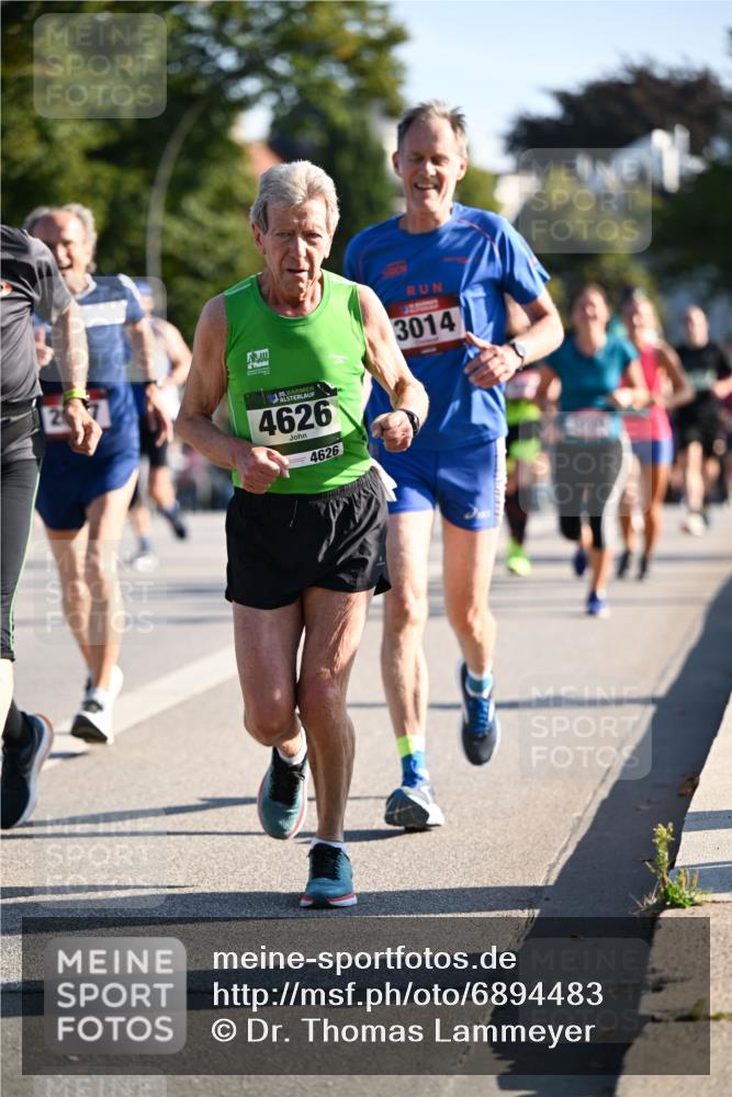 01.09.2024 - BARMER Alsterlauf Dr. Thomas Lammeyer http://msf.ph/oto/6894483 01.09.2024 09:30:33 Laufen 35, 4626, 4626, 3014 meine-sportfotos.de