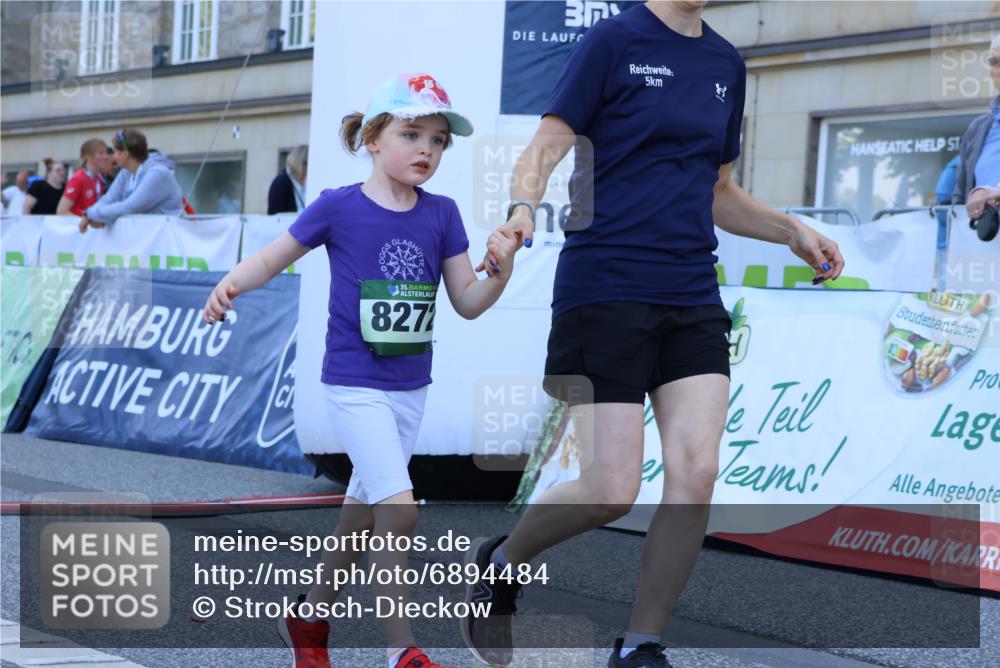 01.09.2024 - BARMER Alsterlauf Strokosch-Dieckow http://msf.ph/oto/6894484 01.09.2024 10:55:35 Ziel 8272 meine-sportfotos.de