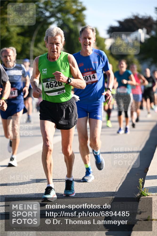 01.09.2024 - BARMER Alsterlauf Dr. Thomas Lammeyer http://msf.ph/oto/6894485 01.09.2024 09:30:33 Laufen 35, 4626, 4626, 014 meine-sportfotos.de