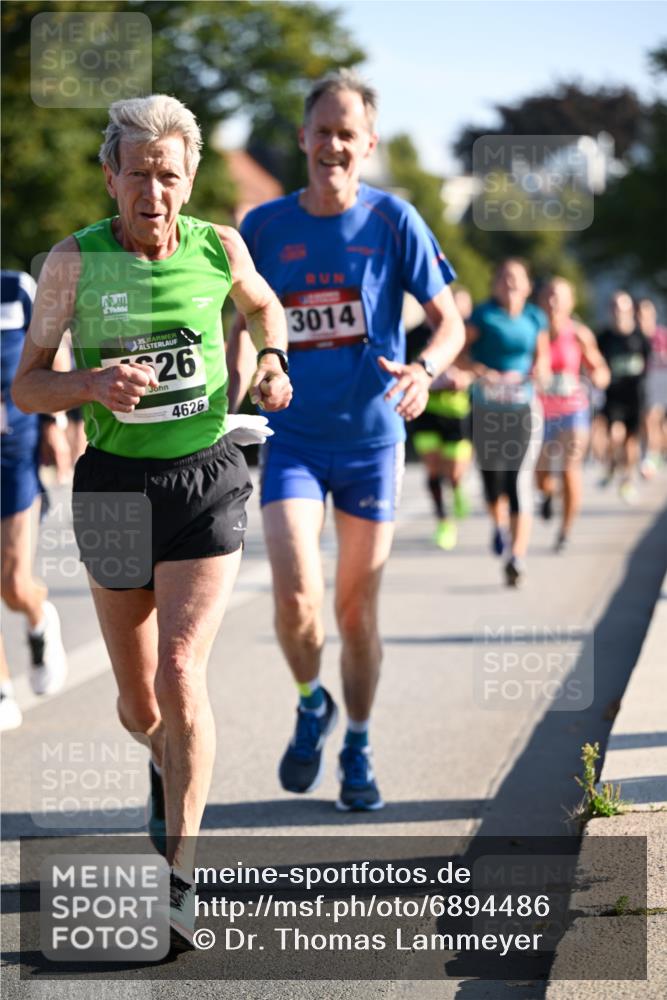 01.09.2024 - BARMER Alsterlauf Dr. Thomas Lammeyer http://msf.ph/oto/6894486 01.09.2024 09:30:33 Laufen 35, 26, 4626, 3014 meine-sportfotos.de
