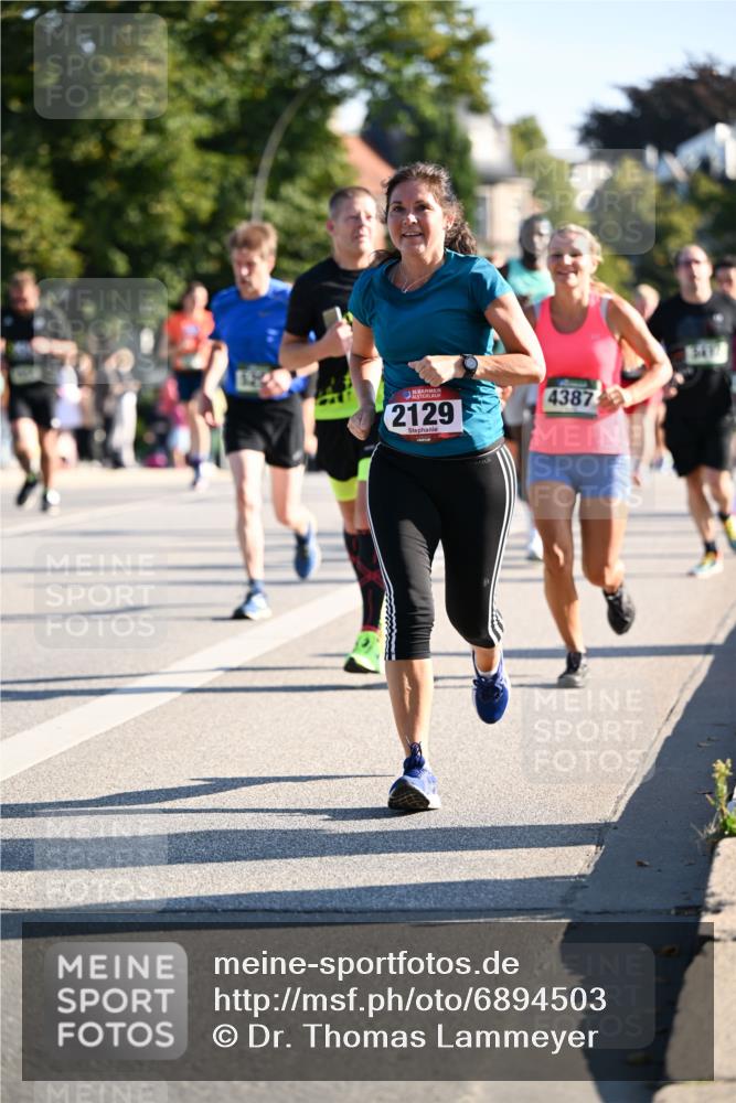 01.09.2024 - BARMER Alsterlauf Dr. Thomas Lammeyer http://msf.ph/oto/6894503 01.09.2024 09:30:36 Laufen 35, 2129, 502, 4387 meine-sportfotos.de
