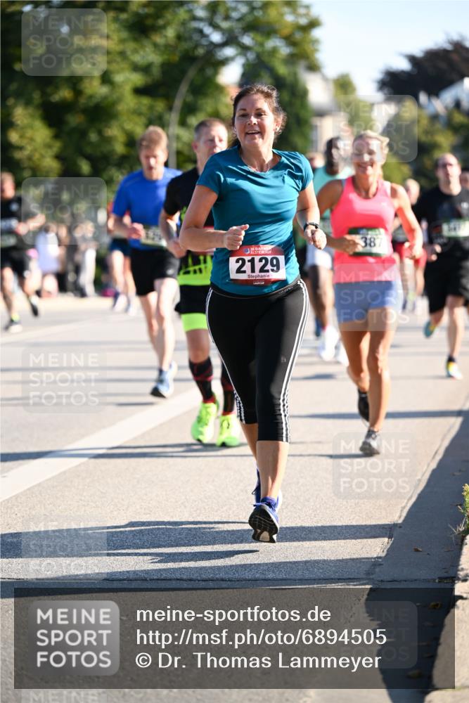 01.09.2024 - BARMER Alsterlauf Dr. Thomas Lammeyer http://msf.ph/oto/6894505 01.09.2024 09:30:36 Laufen 2129, 387 meine-sportfotos.de