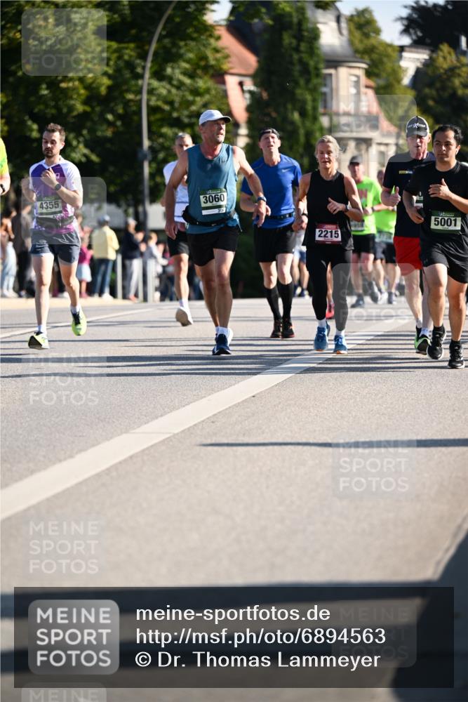 01.09.2024 - BARMER Alsterlauf Dr. Thomas Lammeyer http://msf.ph/oto/6894563 01.09.2024 09:30:45 Laufen 4355, 3060, 2215, 5001 meine-sportfotos.de