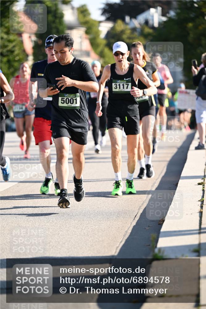 01.09.2024 - BARMER Alsterlauf Dr. Thomas Lammeyer http://msf.ph/oto/6894578 01.09.2024 09:30:48 Laufen 5001, 3117 meine-sportfotos.de