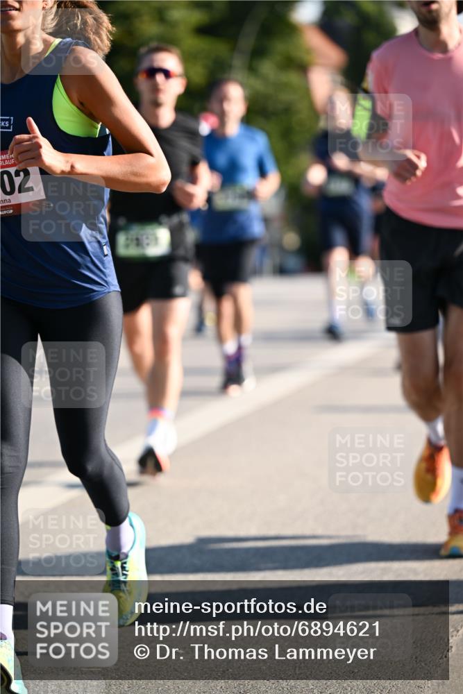 01.09.2024 - BARMER Alsterlauf Dr. Thomas Lammeyer http://msf.ph/oto/6894621 01.09.2024 09:30:54 Laufen 1, 02 meine-sportfotos.de