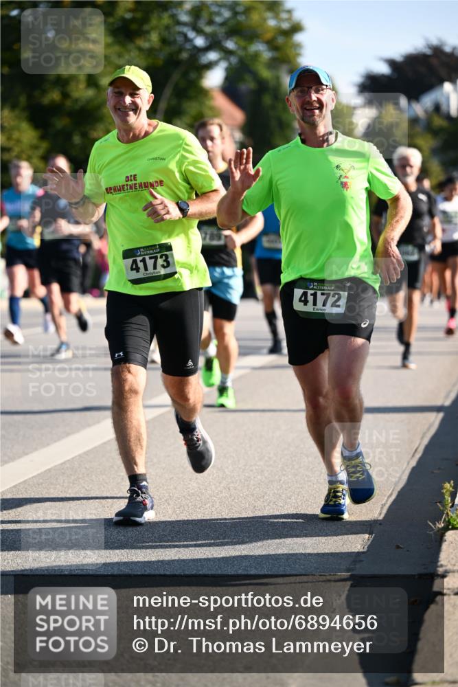 01.09.2024 - BARMER Alsterlauf Dr. Thomas Lammeyer http://msf.ph/oto/6894656 01.09.2024 09:30:59 Laufen 35, 4173, 35, 4172 meine-sportfotos.de