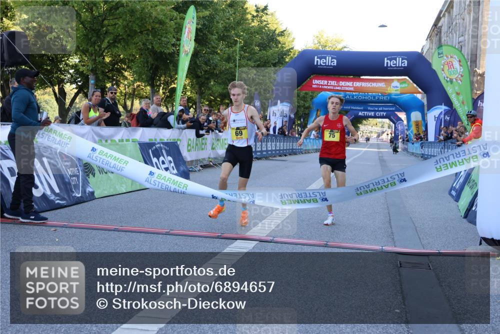 01.09.2024 - BARMER Alsterlauf Strokosch-Dieckow http://msf.ph/oto/6894657 01.09.2024 11:15:13 Ziel 69, 75 meine-sportfotos.de