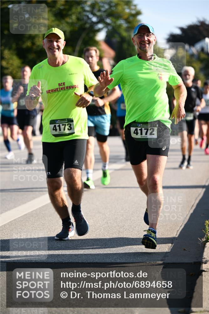 01.09.2024 - BARMER Alsterlauf Dr. Thomas Lammeyer http://msf.ph/oto/6894658 01.09.2024 09:30:59 Laufen 135, 4173, 35, 4172 meine-sportfotos.de