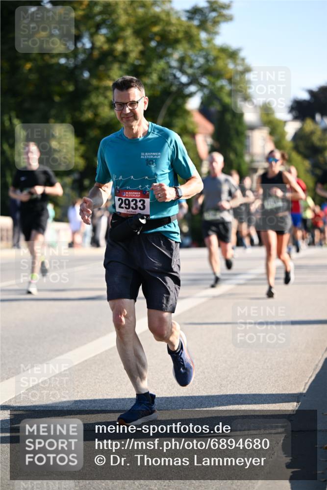 01.09.2024 - BARMER Alsterlauf Dr. Thomas Lammeyer http://msf.ph/oto/6894680 01.09.2024 09:31:05 Laufen 32, 35, 2933 meine-sportfotos.de