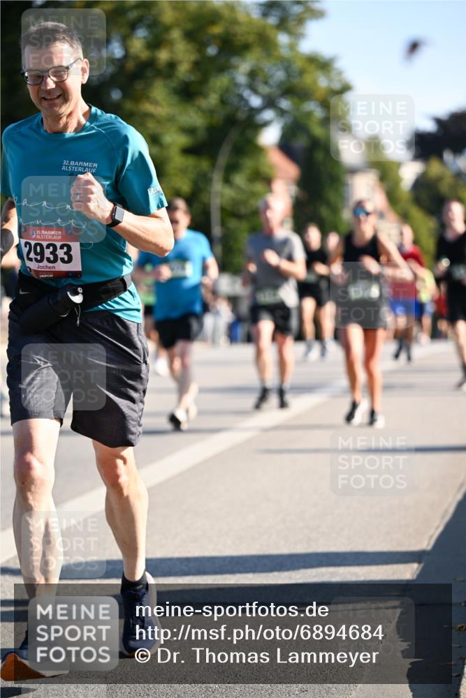 01.09.2024 - BARMER Alsterlauf Dr. Thomas Lammeyer http://msf.ph/oto/6894684 01.09.2024 09:31:05 Laufen 32, 35, 2933 meine-sportfotos.de