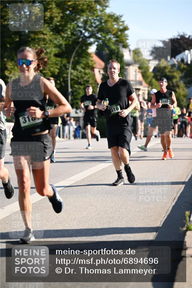 01.09.2024 - BARMER Alsterlauf Dr. Thomas Lammeyer http://msf.ph/oto/6894696 01.09.2024 09:31:08 Laufen 316, 616, 2565 meine-sportfotos.de