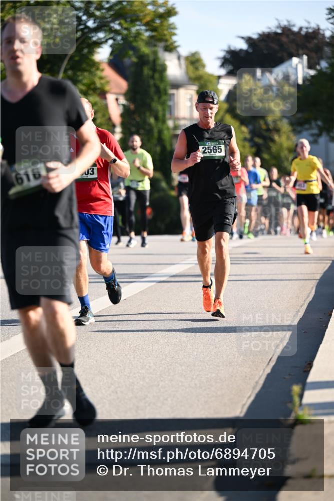 01.09.2024 - BARMER Alsterlauf Dr. Thomas Lammeyer http://msf.ph/oto/6894705 01.09.2024 09:31:09 Laufen 616, 03, 2565 meine-sportfotos.de