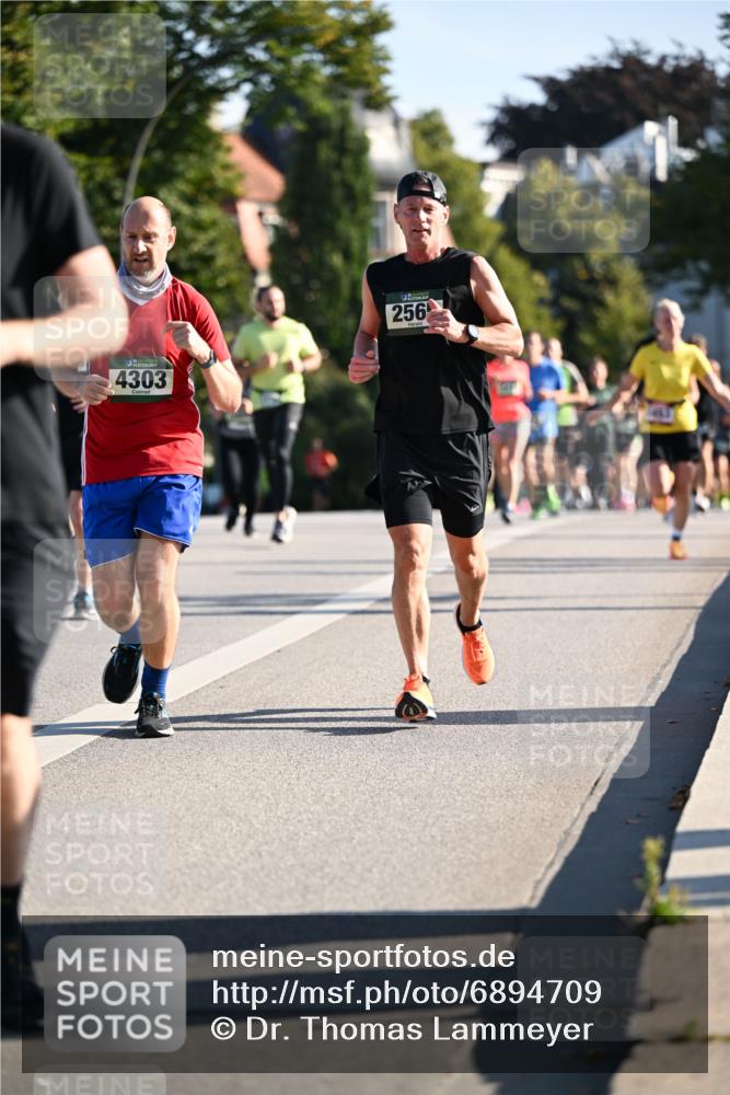 01.09.2024 - BARMER Alsterlauf Dr. Thomas Lammeyer http://msf.ph/oto/6894709 01.09.2024 09:31:10 Laufen 4303, 256 meine-sportfotos.de