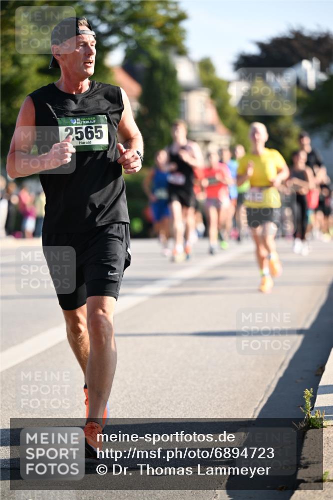 01.09.2024 - BARMER Alsterlauf Dr. Thomas Lammeyer http://msf.ph/oto/6894723 01.09.2024 09:31:11 Laufen 35, 2565 meine-sportfotos.de
