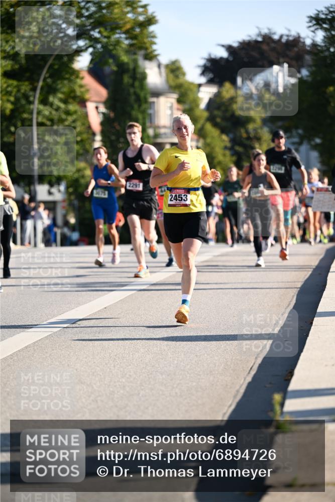 01.09.2024 - BARMER Alsterlauf Dr. Thomas Lammeyer http://msf.ph/oto/6894726 01.09.2024 09:31:12 Laufen 2291, 2453 meine-sportfotos.de