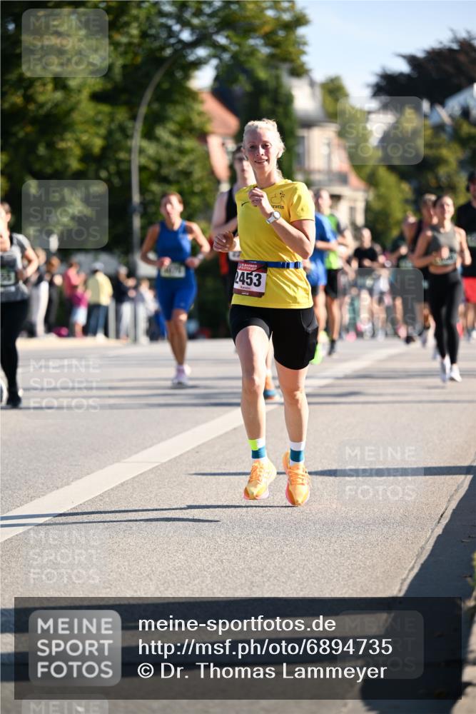 01.09.2024 - BARMER Alsterlauf Dr. Thomas Lammeyer http://msf.ph/oto/6894735 01.09.2024 09:31:13 Laufen 2453 meine-sportfotos.de
