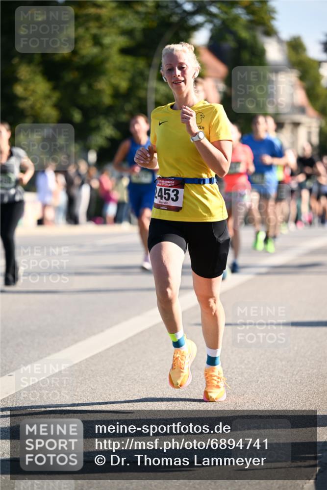 01.09.2024 - BARMER Alsterlauf Dr. Thomas Lammeyer http://msf.ph/oto/6894741 01.09.2024 09:31:14 Laufen 453 meine-sportfotos.de