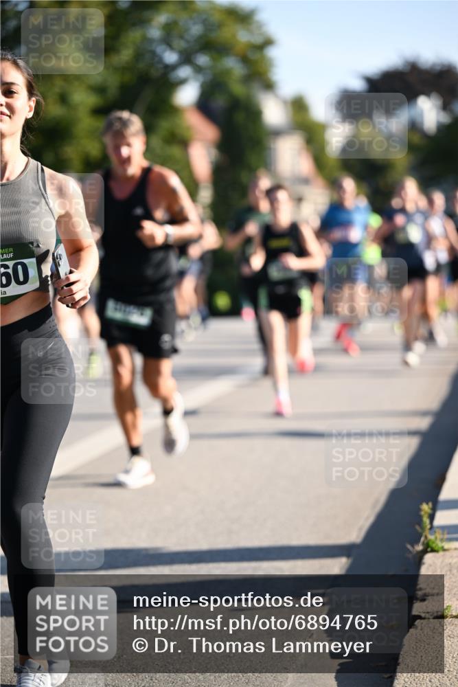 01.09.2024 - BARMER Alsterlauf Dr. Thomas Lammeyer http://msf.ph/oto/6894765 01.09.2024 09:31:18 Laufen 60 meine-sportfotos.de
