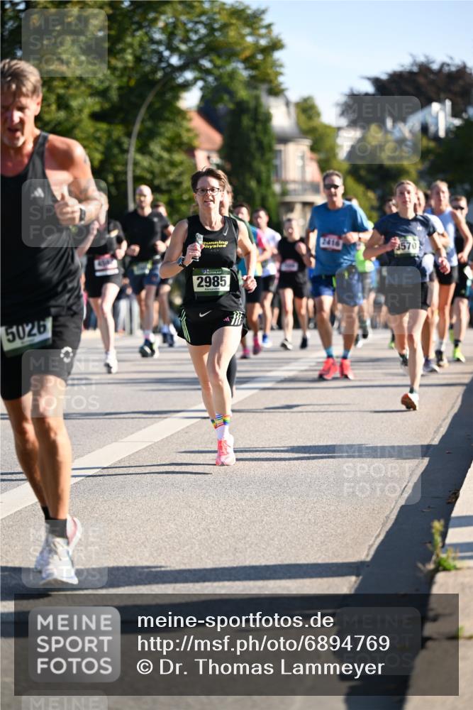 01.09.2024 - BARMER Alsterlauf Dr. Thomas Lammeyer http://msf.ph/oto/6894769 01.09.2024 09:31:19 Laufen 5026, 2985, 2416, 3570 meine-sportfotos.de