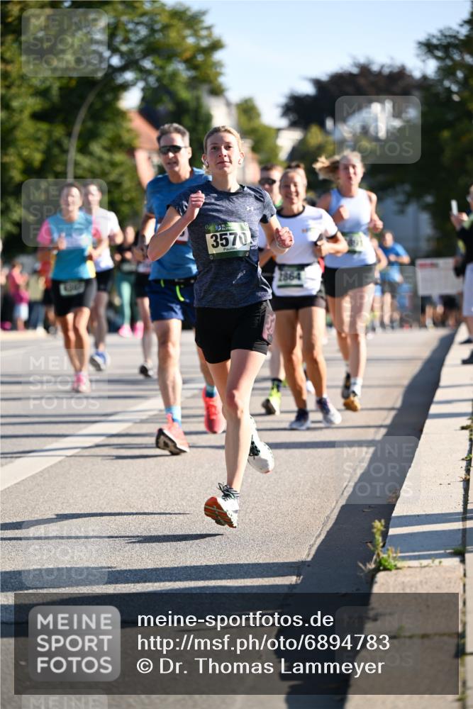 01.09.2024 - BARMER Alsterlauf Dr. Thomas Lammeyer http://msf.ph/oto/6894783 01.09.2024 09:31:21 Laufen 0, 3570, 864 meine-sportfotos.de